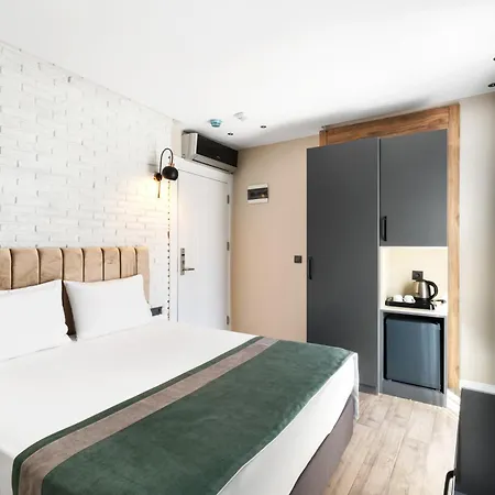 Nivasole Lara Pure Comfort & Style Hotel