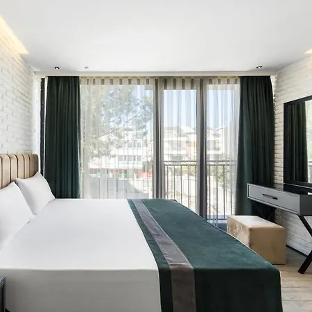 Nivasole Lara Pure Comfort & Style Hotel