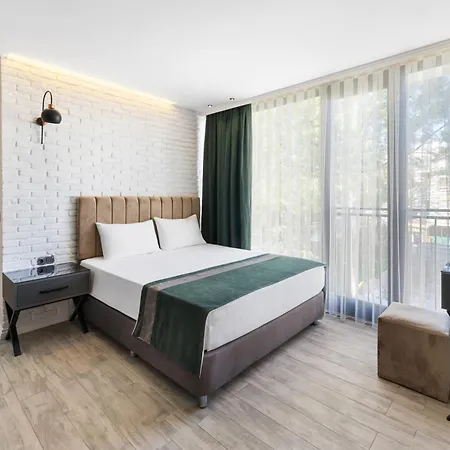 Nivasole Lara Pure Comfort & Style Hotel *